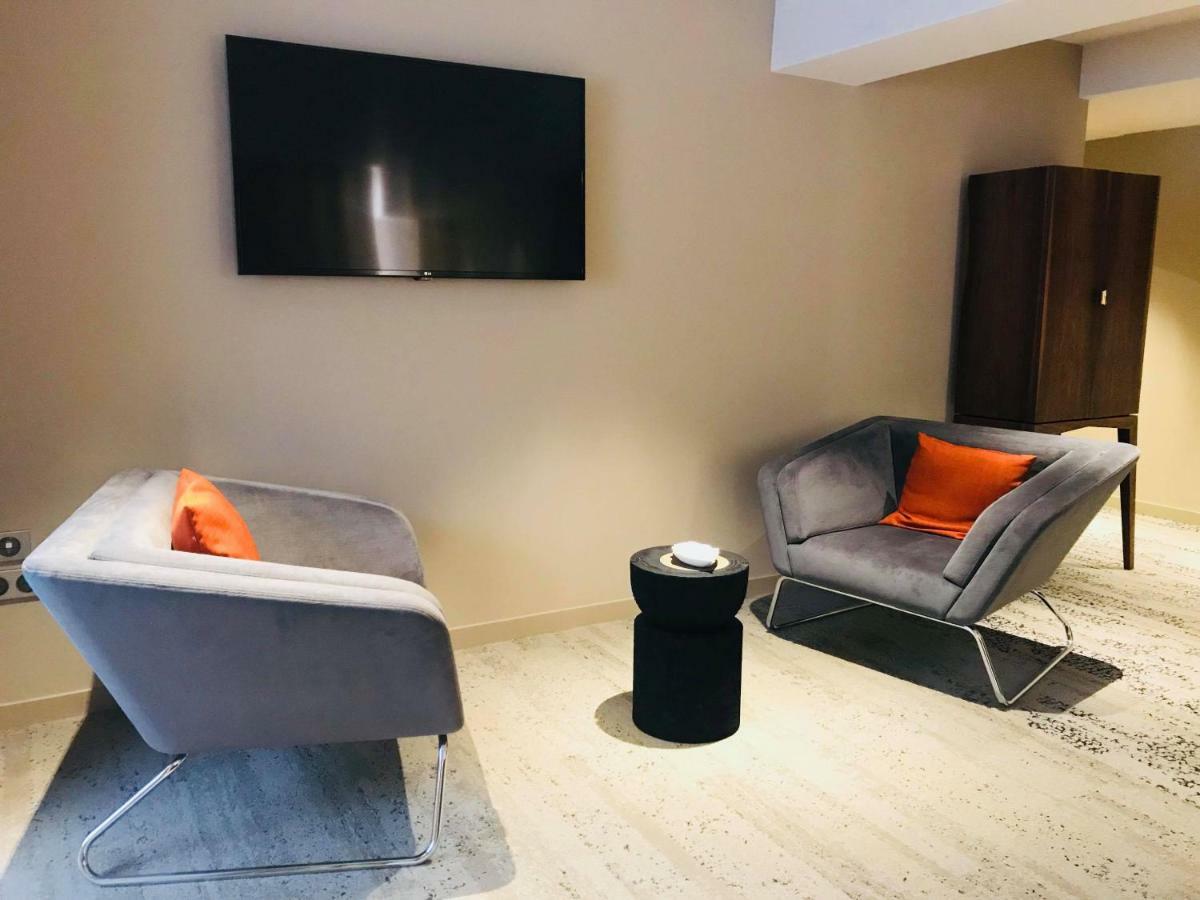 Hotel & Restaurant Sodade Шодз-Эг Экстерьер фото