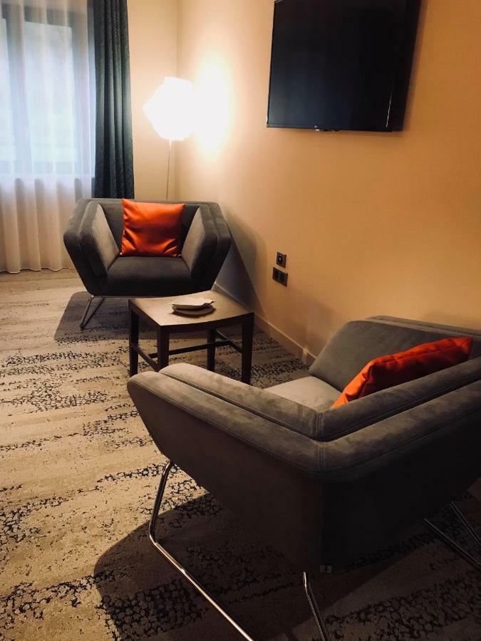 Hotel & Restaurant Sodade Шодз-Эг Экстерьер фото