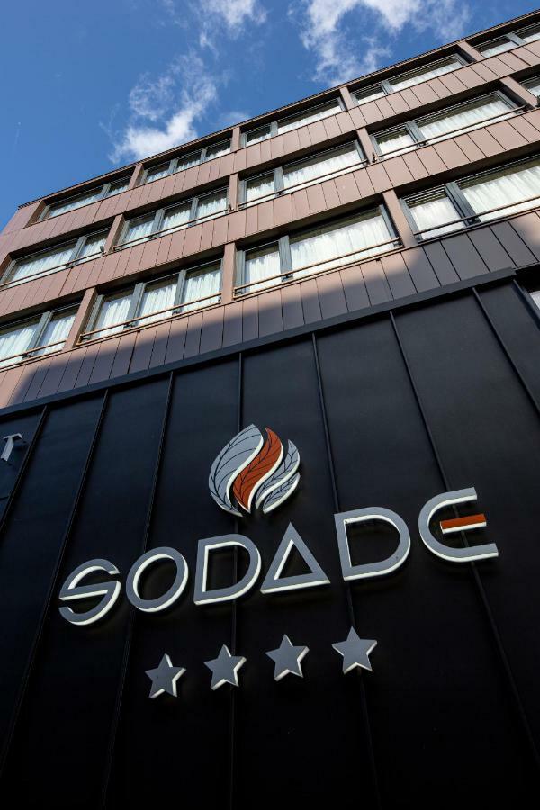 Hotel & Restaurant Sodade Шодз-Эг Экстерьер фото